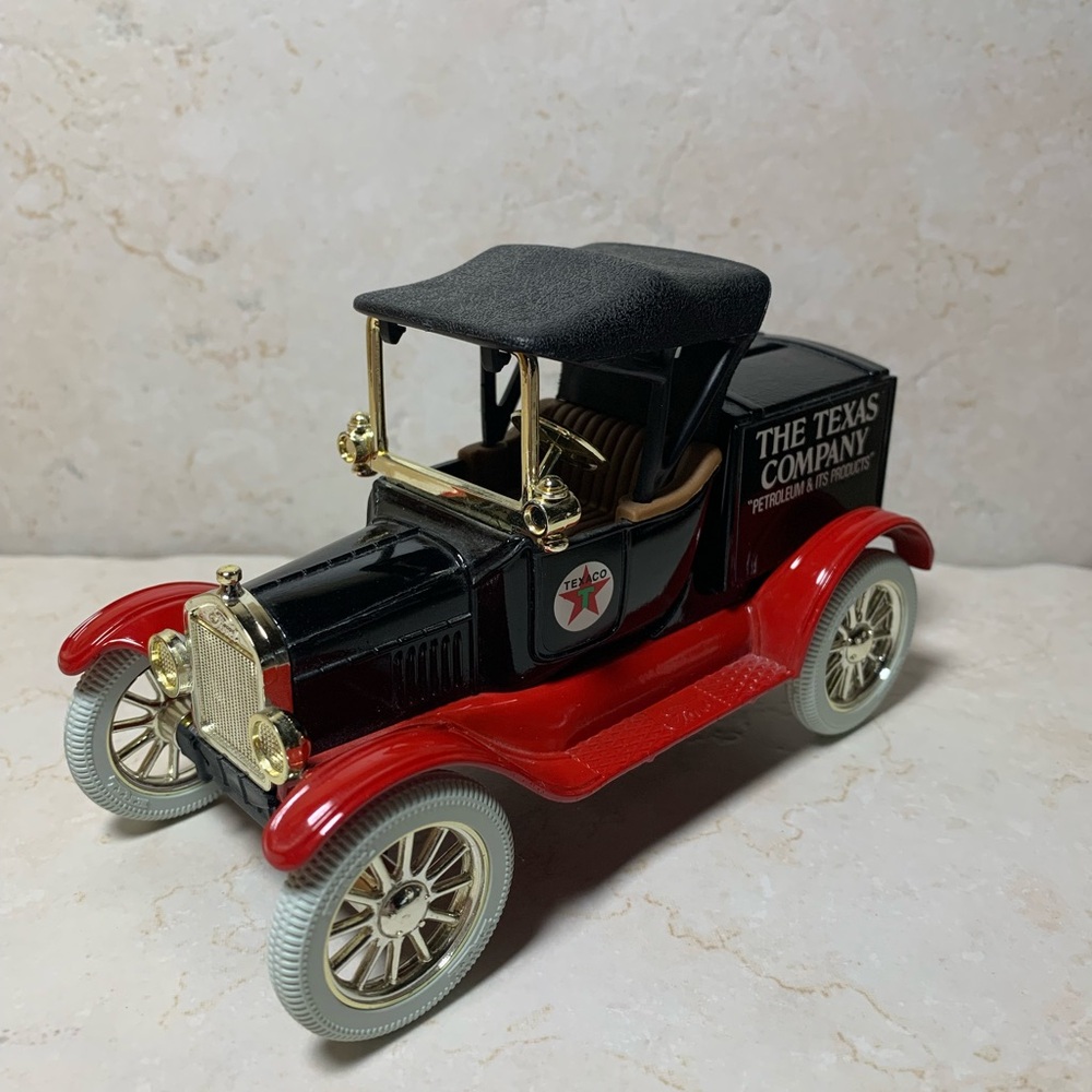 Vintage Texaco 1918 Ford Runabout die-cast metal coin bank- - Picture 4 of 10